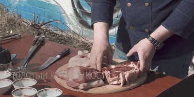 Как готовить шашлык из говядины: обязательно проверьте качество мяса