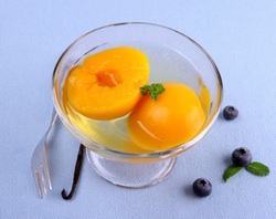 Персики являются любимым лакомством многих людей, поэтому они остаются желанными фруктами и в зимний сезон