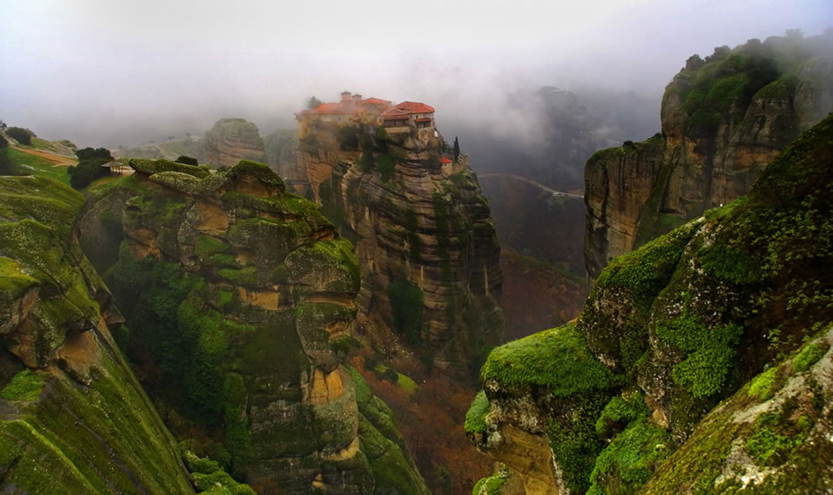 Монастырь Meteora в Греции