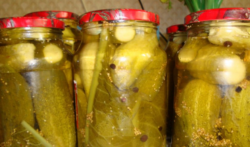 Соленые огурцы с лимонной кислотой
