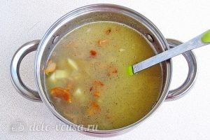 Суп из свежих лисичек: Хорошо перемешать суп