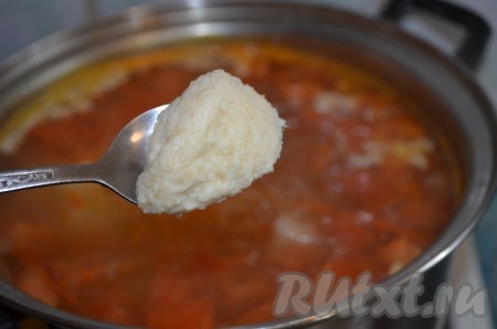 За 5 минут до окончания варки супа добавить хрен.