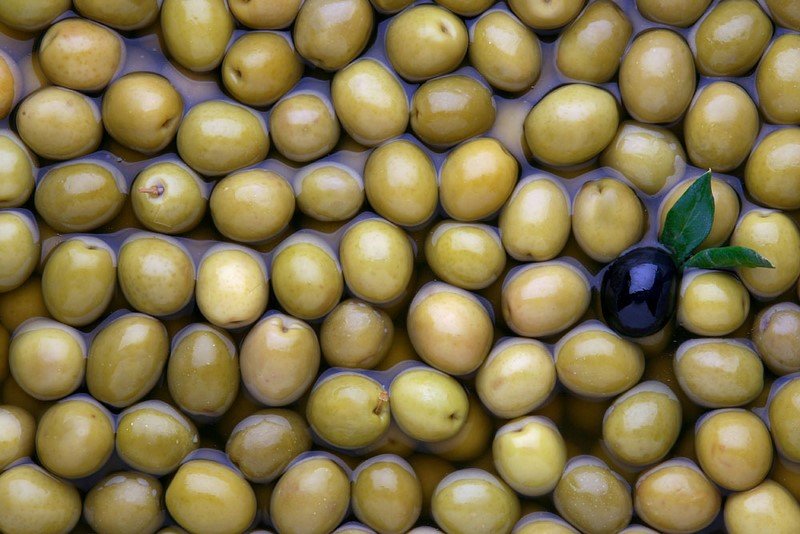 Как выбирать оливки и маслины
